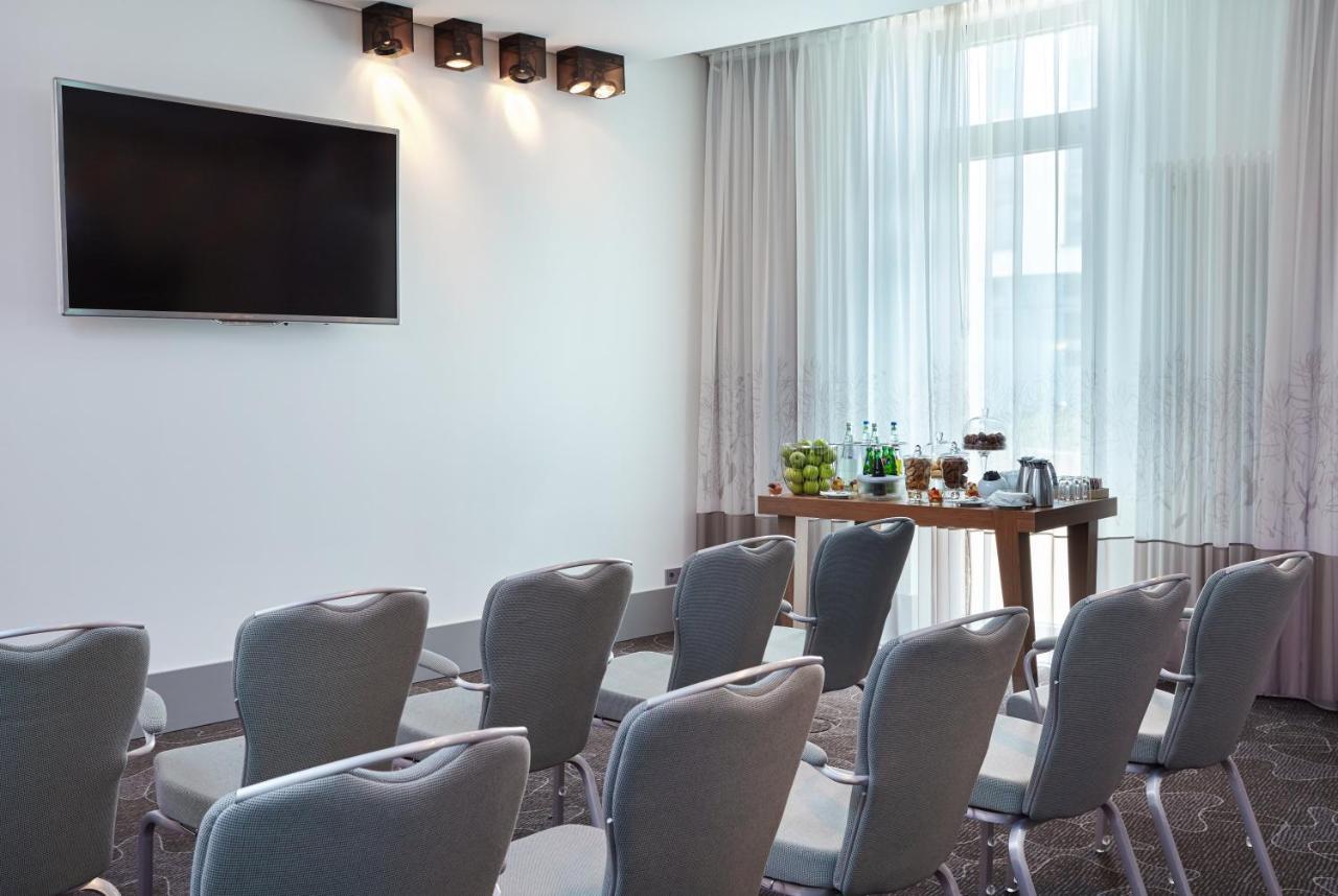 Hotel Berlin-alexanderplatz, An Ihg 4*